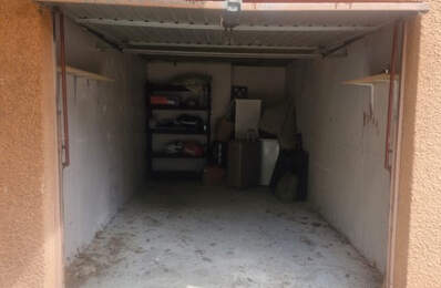 Aix en Provence : Location garage fermé dans Résidence — photo du bien