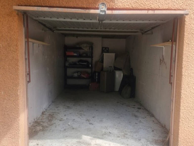 Aix en Provence : Location garage fermé dans Résidence — photo 1