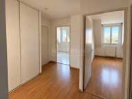 Appartement 2 pièces à LAMORLAYE — photo 2
