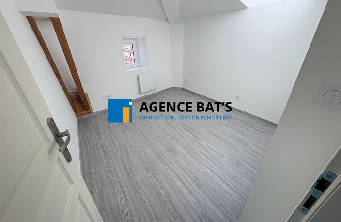 Maison de ville A LOUER BAS EN BASSET — photo 4