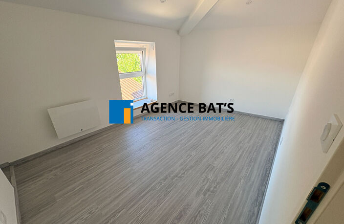 Maison de ville A LOUER BAS EN BASSET — photo 5