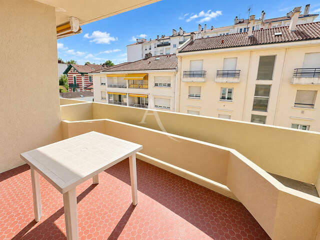 Appartement Studio Saint Jean De Luz 37.49 m2 — photo du bien
