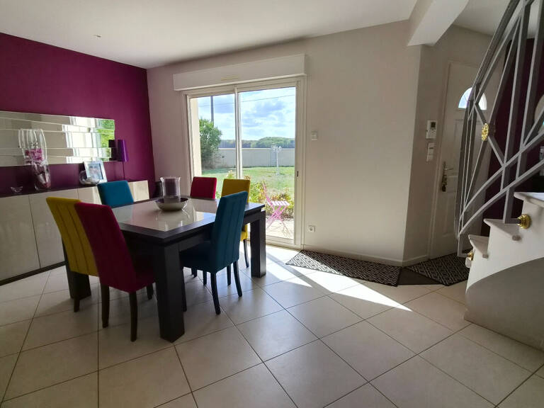 Maison - 163 m² - JOUE LES TOURS — photo 1