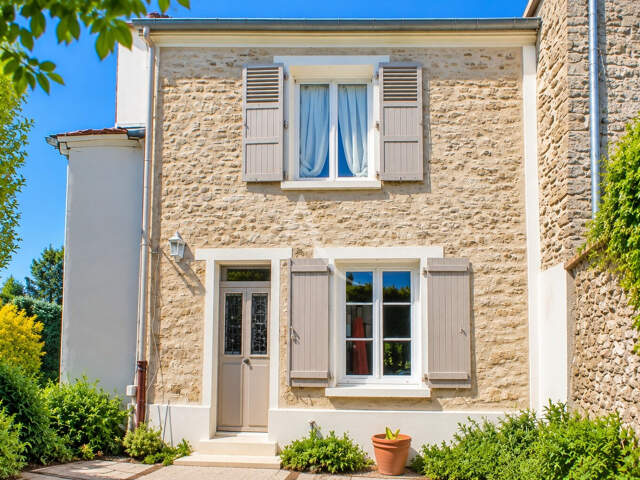Maison en pierre du Vexin , au coeur d'un village de charme — photo du bien
