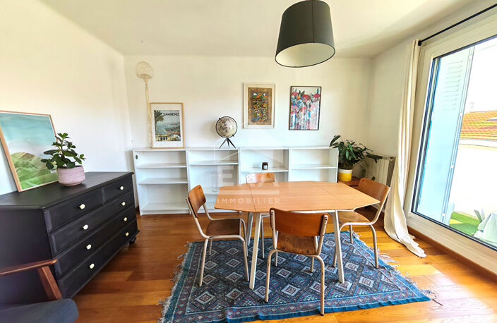 Appartement  4 pièces à vendre à Marseille - Quartier Baille — photo 2