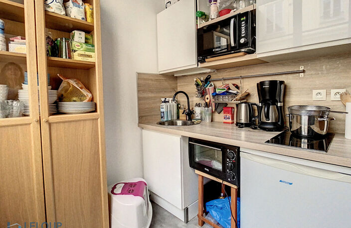 ROUEN VIEUX-MARCHÉ - RUE DE CROSNE - F1 non meublé — photo 3