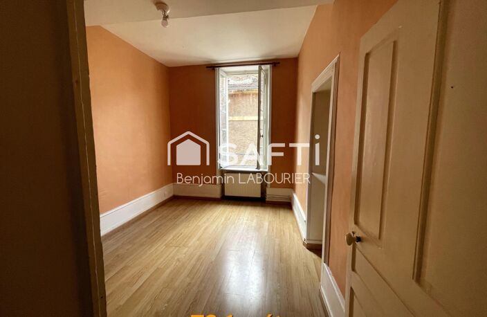 Immeuble ancien plein cœur de Joigny — photo 2