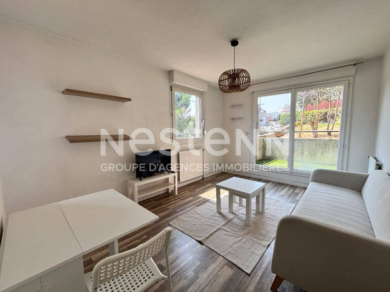 À louer T2 meublé de 36,17 m² avec parking en sous-sol Quartier Jolimont / Roseraie — photo 1