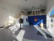 Entrepôts et Bureaux — photo 2