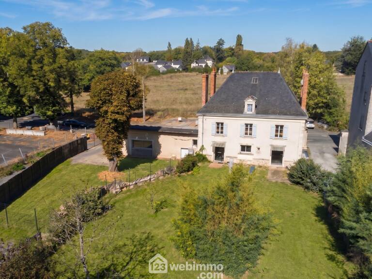 Maison de maître - 215m² - Beaufort-en-Anjou — photo 1