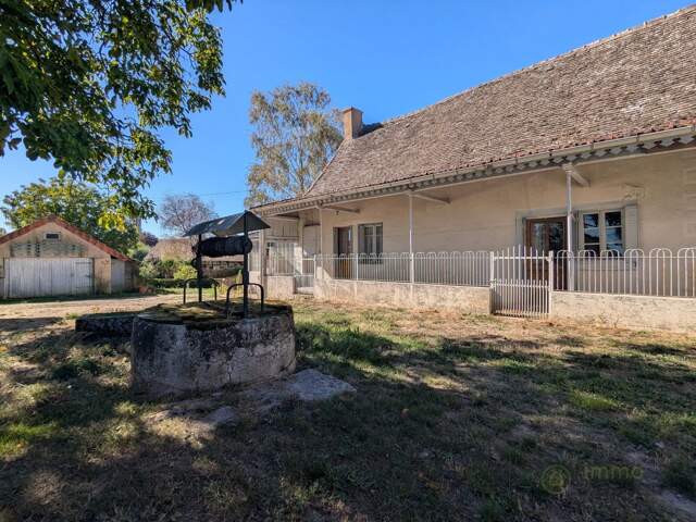 Maison et dépendances — photo du bien