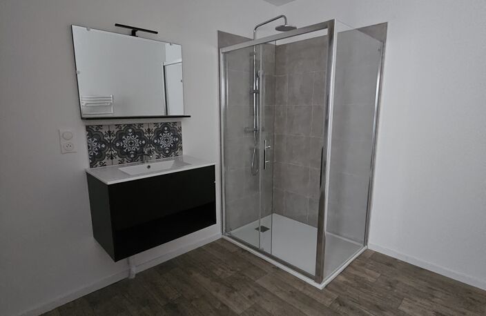 Location Appartement 3 pièces — photo 2