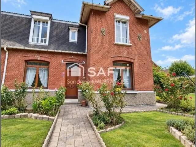 AVION 62210 ,Maison semi mitoyenne de 116 m2  , 4 chambres, jardin et garage — photo du bien