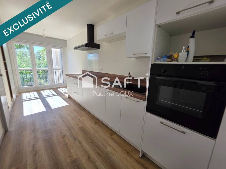 Appartement renové type F3 avec cave et garage — photo 1