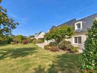 Mousterlin, familiale de 218 m², 5 ch, terrain 1 751 m² — photo 3