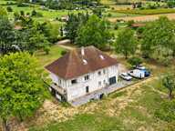PROPRIÉTÉ FAMILIALE DE 175 M² SUR UN PARC ARBORÉ DE 5 700 M² À BIAS — photo 4