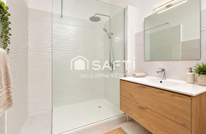 Appartement Duplex 85 m²  Dernier étage  Box — photo 5