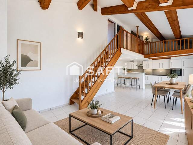 Appartement Duplex 85 m²  Dernier étage  Box — photo du bien