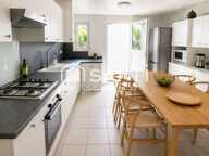 Maison avec deux studios et extérieurs, tout à pied — photo 4