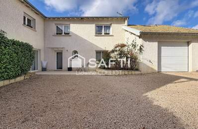Ensemble immobilier : maison et appartement — photo du bien