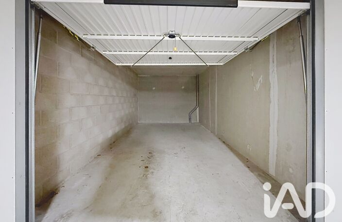 Vente Garage 17 m&sup2; — photo 2