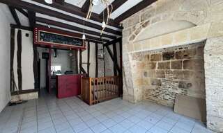 Commerce  28 m² à louer à Tours (37000)