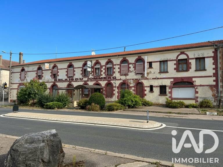 Vente Immeuble 390 m&sup2; — photo 1