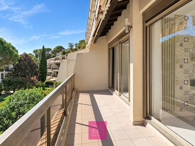 Appartement — photo du bien