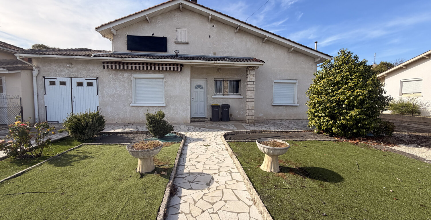 À LOUER   MAISON MEUBLÉE 4 PIÈCES AVEC JARDIN — photo 1