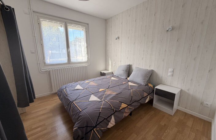 À LOUER   MAISON MEUBLÉE 4 PIÈCES AVEC JARDIN — photo 4