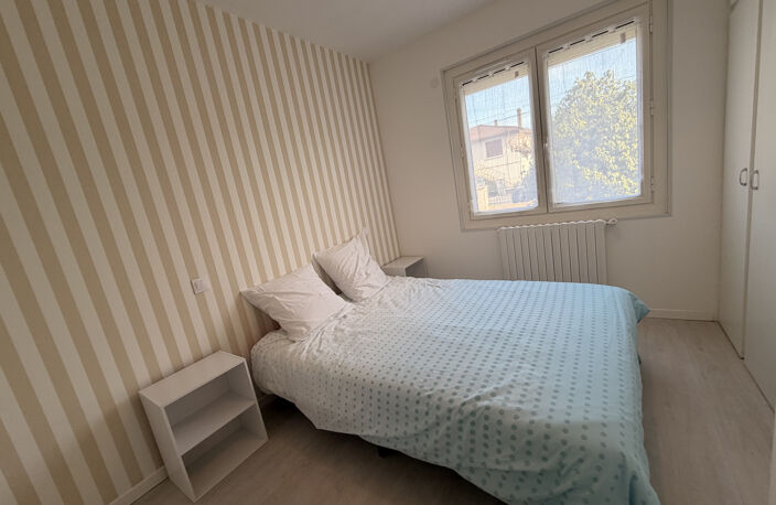 À LOUER   MAISON MEUBLÉE 4 PIÈCES AVEC JARDIN — photo 5