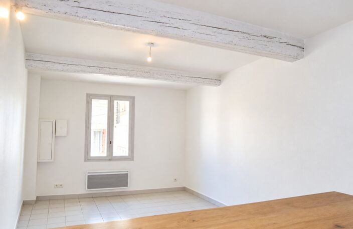 Studio — photo 2