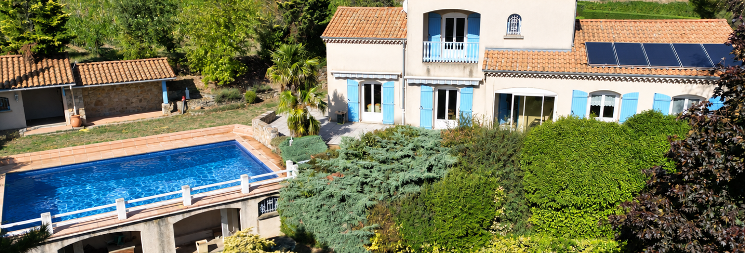 Maison 6 Pièces 142 m² à vendre à Charnas (07340)