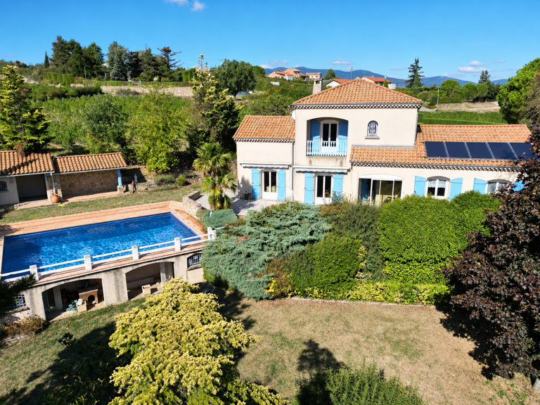 CHARNAS maison 142m2 1800m2 de terrain — photo 1