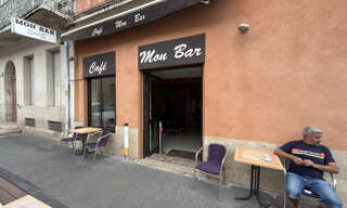 Commerce  42 m² à vendre à Nîmes (30000)