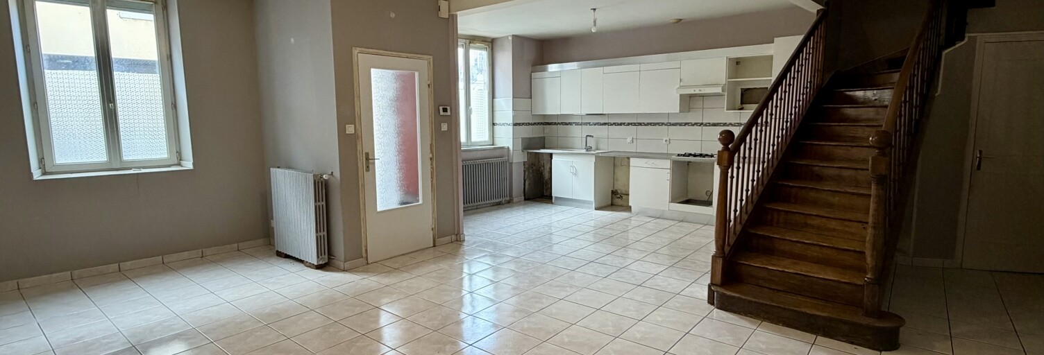 Maison 5 Pièces 126 m² à vendre à Saint-Jean-le-Vieux (01640)