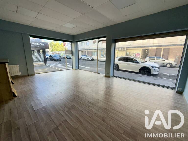 Vente Boutique/Local commercial 63 m&sup2; — photo 1