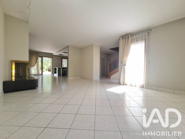 Vente Maison traditionnelle 6 pièces — photo 1