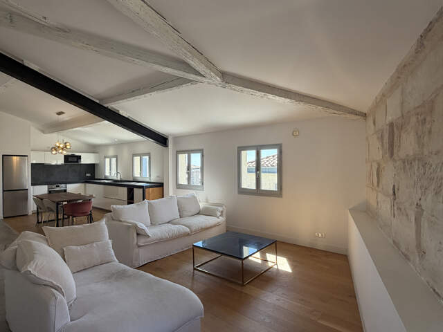 LOCATION APPARTEMENT 3 PIÈCES MEUBLÉ MONTPELLIER CENTRE ECUS — photo du bien