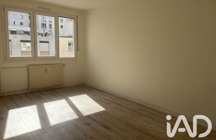 Vente Appartement 3 pièces — photo 2