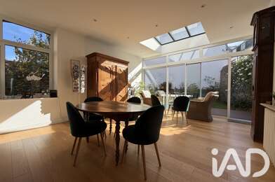 Maison 10 pièces 499000 €