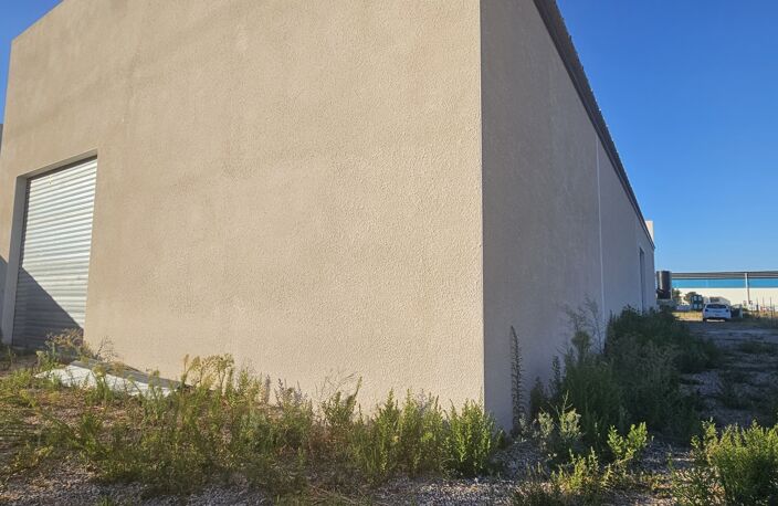 Vente Boutique/Local commercial 572 m&sup2; — photo 2