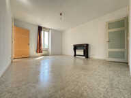 Vente Immeuble comprenant 5 appartements à rénover à MELISEY — photo 3