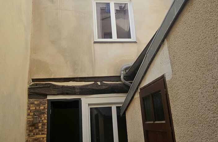 Location Maison de ville 3 pièces — photo 2