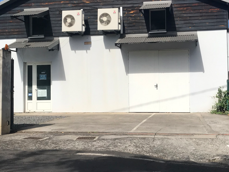 Vente Divers Commerces 80 m&sup2; — photo 1