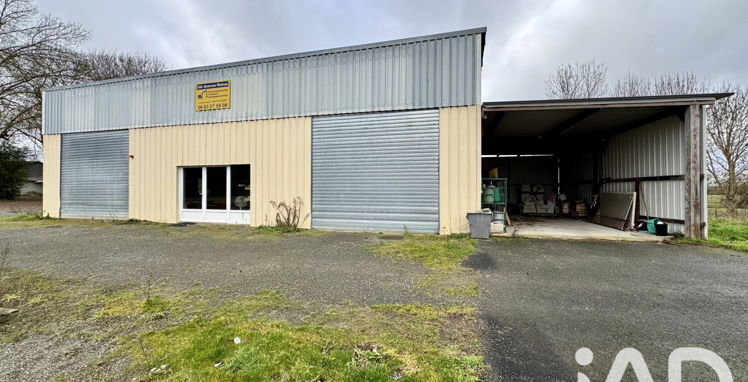 Vente Boutique/Local commercial 300 m&sup2; — photo 1