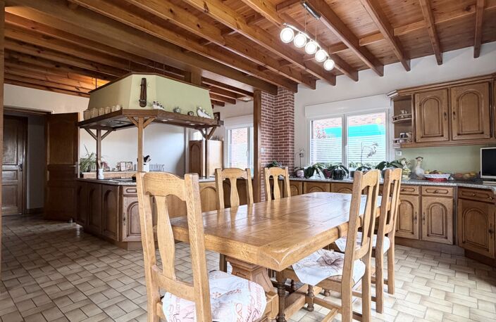 Vente Maison/villa 9 pièces — photo 4