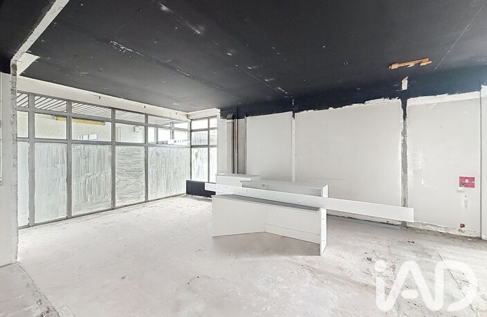 Vente Boutique/Local commercial 159 m&sup2; — photo 2