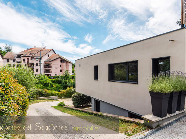 Appartement 4 pièces 110 m² à Charbonnières-les-Bains — photo du bien