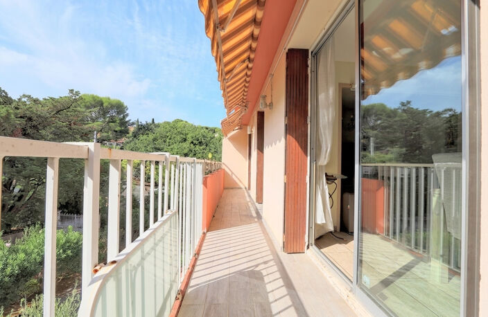 M2332B - TOULON - Cap Brun - Appartement T5 - Balcon — photo 2